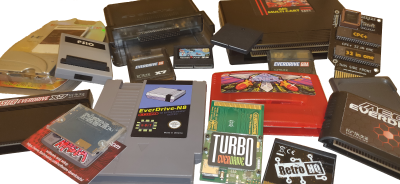 Un paquet de Flashcarts, Everdrive, Gamedrive et ODE